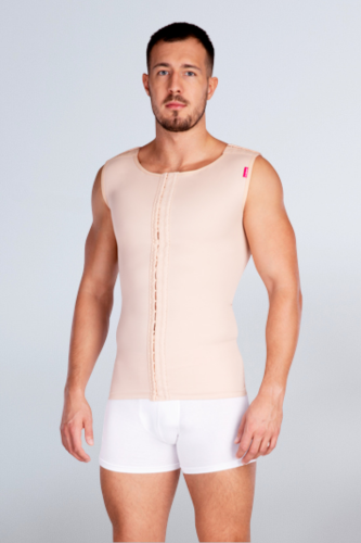 Mann in der Kompressionsweste MTmL Variant